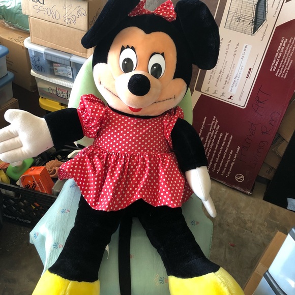 Large Minnie Mouse - Picture 3 of 3